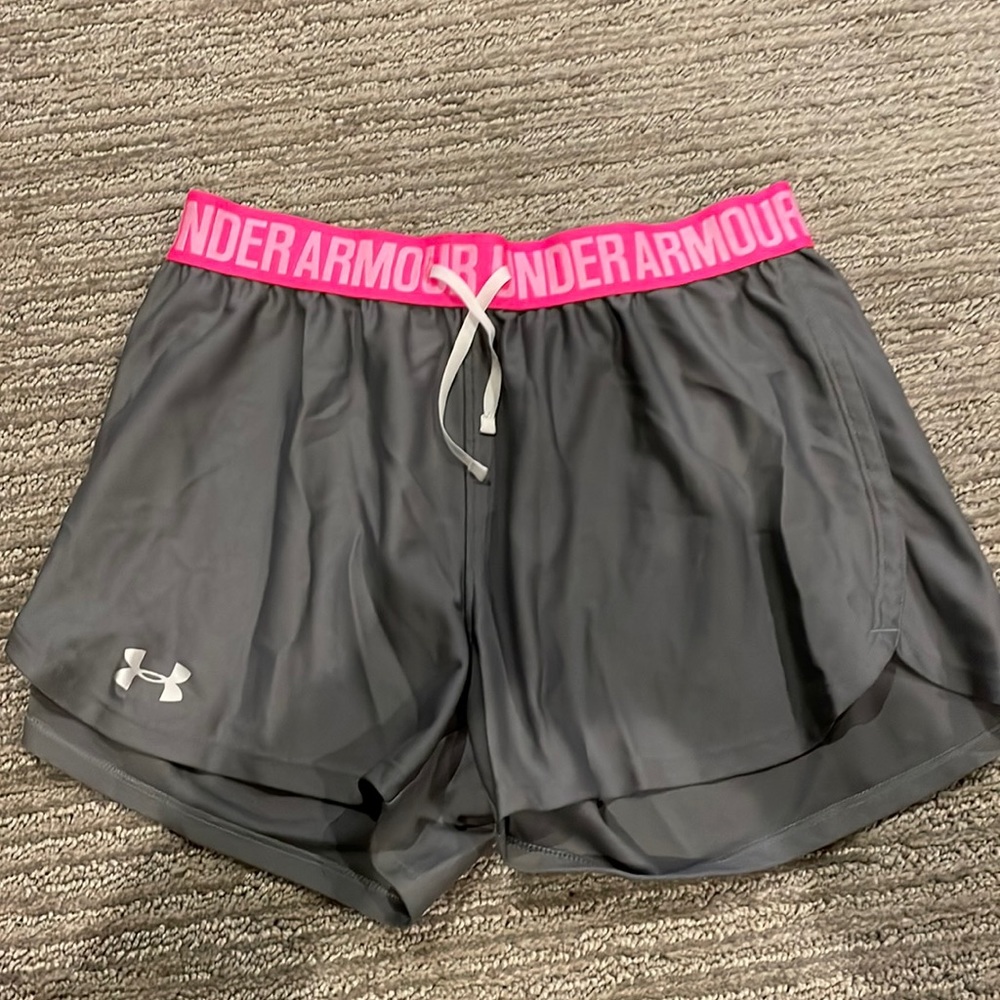 Womens Under Armor shorts